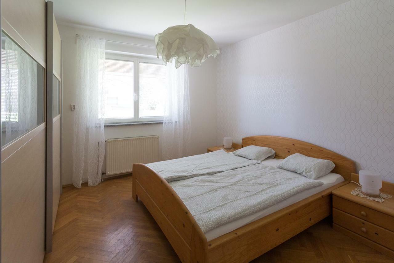 Vacation Home Sofia Zgornje Gorje Luaran gambar