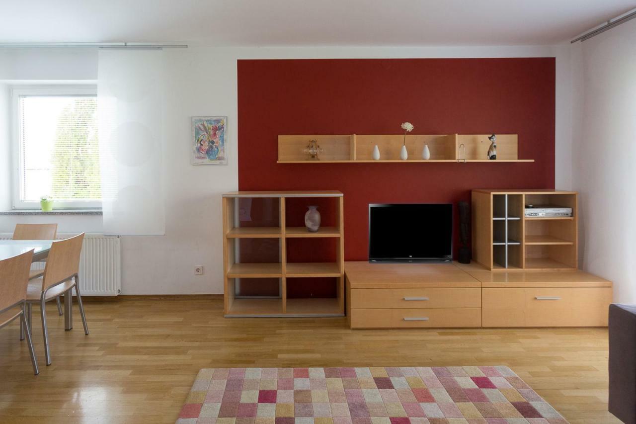 Vacation Home Sofia Zgornje Gorje Luaran gambar
