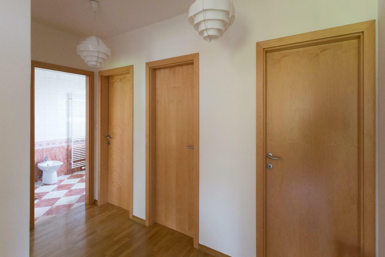 Vacation Home Sofia Zgornje Gorje Luaran gambar