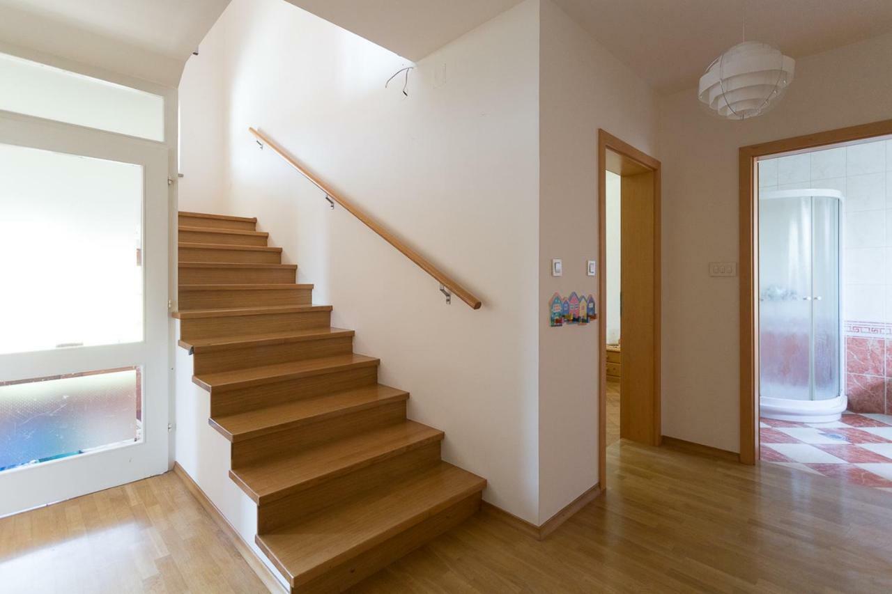 Vacation Home Sofia Zgornje Gorje Luaran gambar